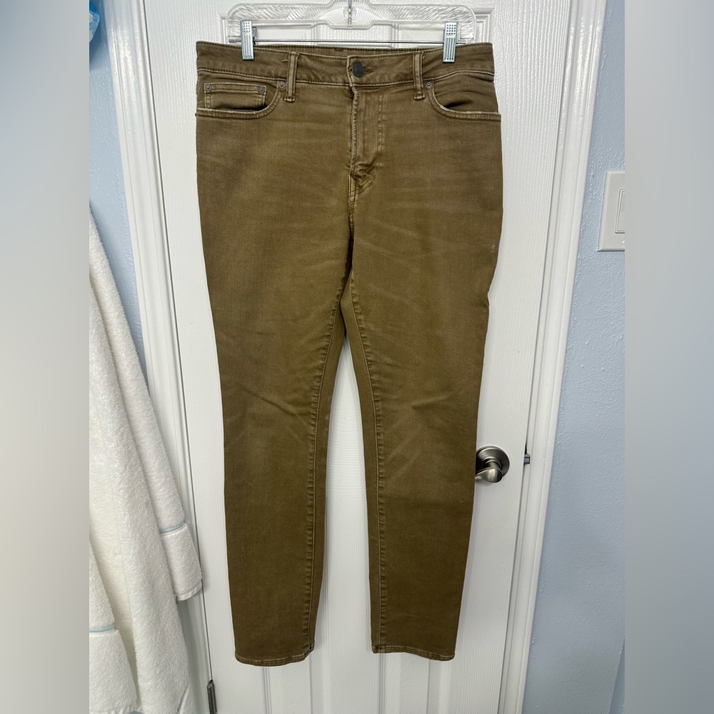 American Eagle men’s tan jeans Slim 31x32 Next Level Flex